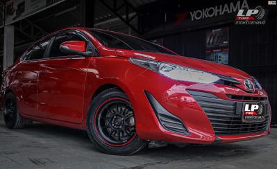 รถ - TOYOTA YARIS ล้อแม็ก - ENKEI SC55 ดำขอบแดง ขอบ - 15x7 ET28 4x100 ยาง - GOODYEAR EAGLE F1 เบอร์ - 195/55 R15 สปริงโหลด - YSS Performance