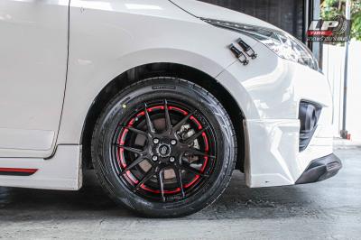 รถ - TOYOTA YARIS ล้อแม็ก - ENKEI SC40 ดำด้านอัดเดอร์คัตแดง ขอบ - 15x7 ET35 4x100 ยาง - FALKEN ZE914 เบอร์ 195/55-15