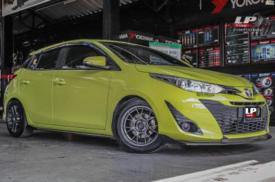 รถ - TOYOTA YARIS ล้อแม็ก -ADVANTI N971 PRESTO Flowforming เทากัน ขอบ - 15x7 ET35 4x100 ยาง - KOMHO PS31 เบอร์ - 195/55-15