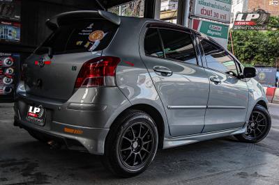 รถ - TOYOTA YARIS XP130 ล้อแม็ก - TOQR TCN BY LENSOไฮเปอร์แบ็ก สเปค - 15x7 ET33 4x100
รัดยาง - ยางเดิม เบอร์ - 195/55R15