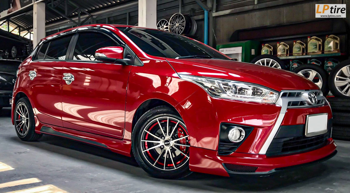 Toyota Yaris + ล้อแม็ก INFINO AJ IFG-14 ขอบ15 สีดำหน้าเงาอันเดอร์คัตแดง + ยางรถยนต์ DUNLOP LM704 195/55-15