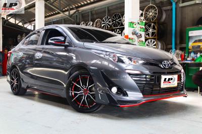 #TOYOTA#YARIS จัดแม็ก TORQ SUN 17x7 ET35 4x100 ดำหน้าเงาอันเดอร์คัตแดง พร้อมยางยนต์ DEESTONE R702 205/45-17 