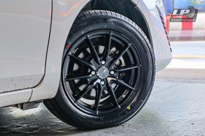 รถ -TOYOTA YARIS ล้อแม็ก - ENKEI DRACO ดำด้าน สเปค - 15x6.5 ET38 4x100 รัดยาง - YOKOHAMA ES32 เบอร์ - 195/55-15